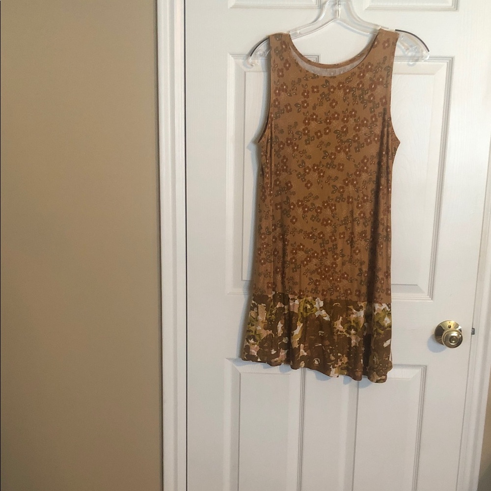 Floral Brown Sleeveless Dress